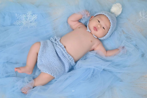 微山摸孕妇肚子沾喜气